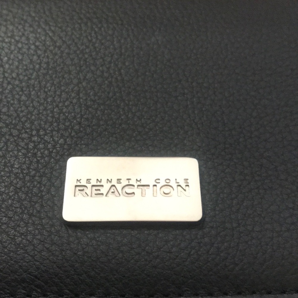 Kenneth Cole Reaction wallet